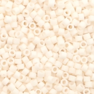 Perles Miyuki delicas 11/0 Opaque matte bisque white DB-1510