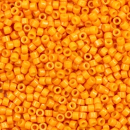 Perles Miyuki delicas 11/0 Duracoat opaque dyed kumquat orange DB-2104