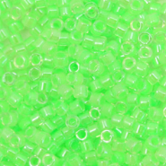 Perles Miyuki délicas 11/0 Luminous mint green DB-2040