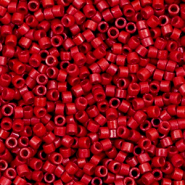 Perles Miyuki délicas 11/0 Opaque sf dyed bright red DB-791