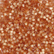 Perles Miyuki délicas 11/0 Silk satin dyed topaz DB-1804