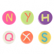 Perles en polym&egrave;re lettre Multicolore