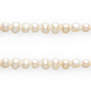 TQ Perles d&rsquo;eau douce nugget ovale 6-7 mm Blanc naturel