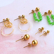 Sets d'inspiration Création de boucles d’oreilles tendance avec des boucles d’oreilles puces en acier inox 