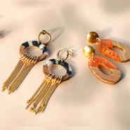 Sets d'inspiration Comment associer des pendentifs en bois avec résine ?