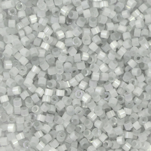 Perles Miyuki d&eacute;licas 11/0 Silk satin dyed shadow gray DB-1816