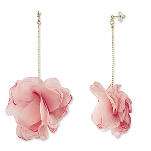 Boucles d'oreilles tendance fleur en mousseline Rose p&ecirc;che-dor&eacute;