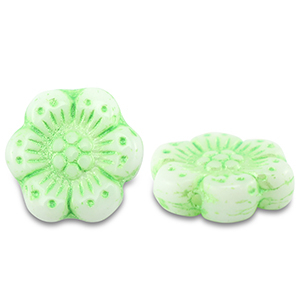 Perles tch&egrave;ques boho flower 14mm Vert clair