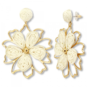 Boucles d'oreilles en raphia accroche-regard fleur Blanc cass&eacute;-dor&eacute;