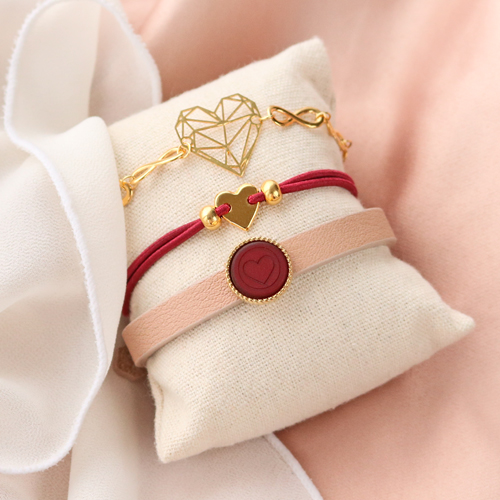 Saint Valentin ! Trouvez ici des id&eacute;es cadeaux sympas