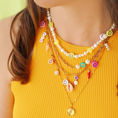 Cr&eacute;ez des bijoux color&eacute;s qui attirent tous les regards avec les nouvelles perles en polym&egrave;re 