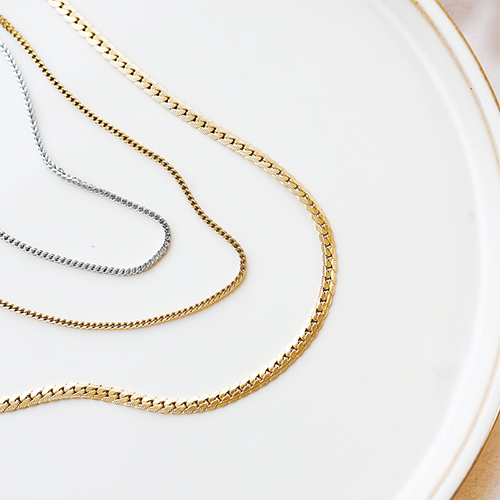 Comment incorporer des bijoux en acier inoxydable dans votre collection?