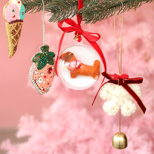 Des d&eacute;corations venues d&rsquo;Inde et des mod&egrave;les en feutre