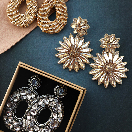 Compl&eacute;tez votre collection avec des boucles d&rsquo;oreilles faites main