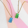 Inspiration pour la confection de bijoux color&eacute;s avec des pendentifs gummy bear