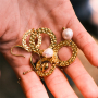 Inspiration avec les boucles d'oreilles et breloques en acier inoxydable 