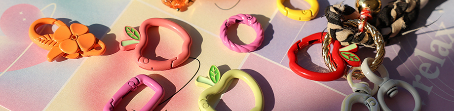 Apprêts de porte-clés colorés incontournables Apprêts de porte-clés colorés incontournables