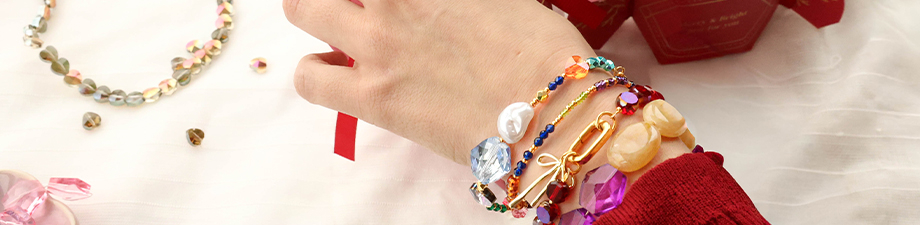 Nouvelle série de perles à facettes Nouvelle série de perles à facettes